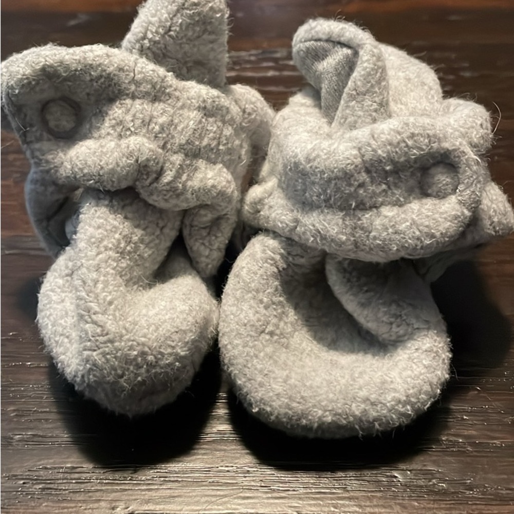 Zutano Gray Slippers Plush Indoor Comfort